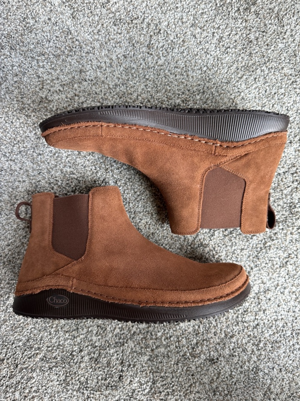 Chaco Men’s Brown Suede Chukka Boots NWOT